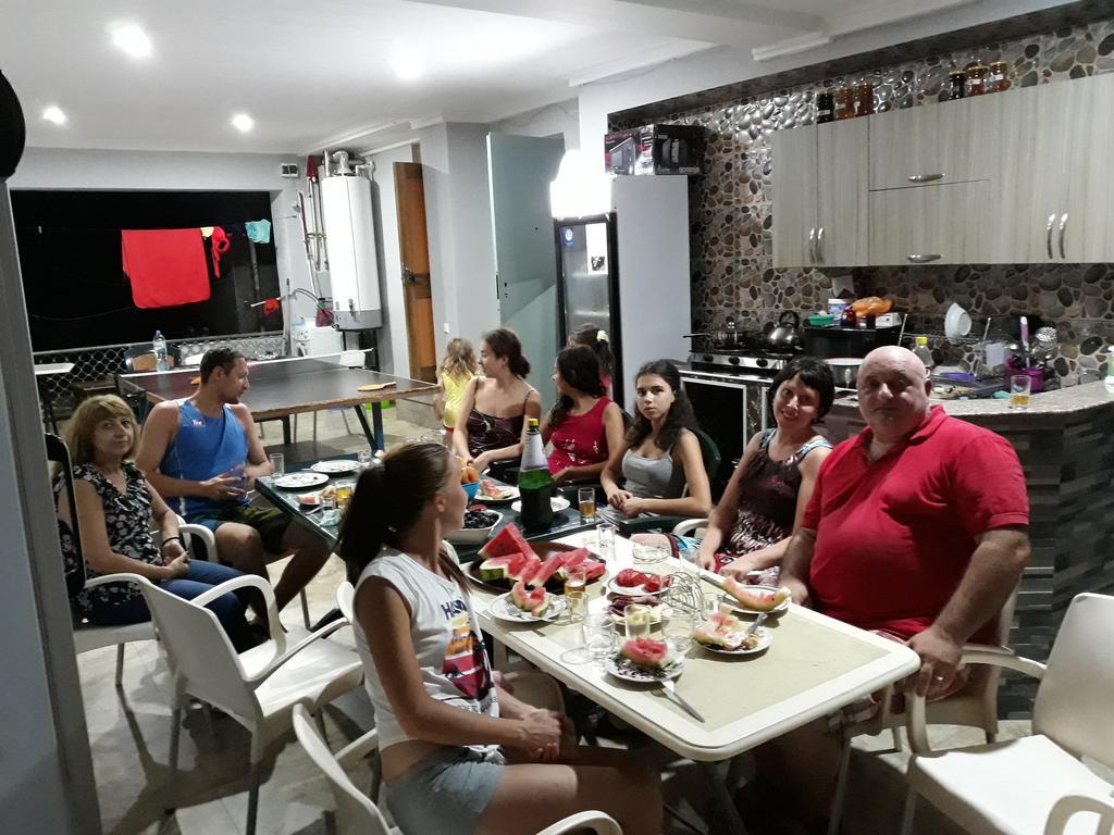 Suliko Guest House Batumi Zewnętrze zdjęcie